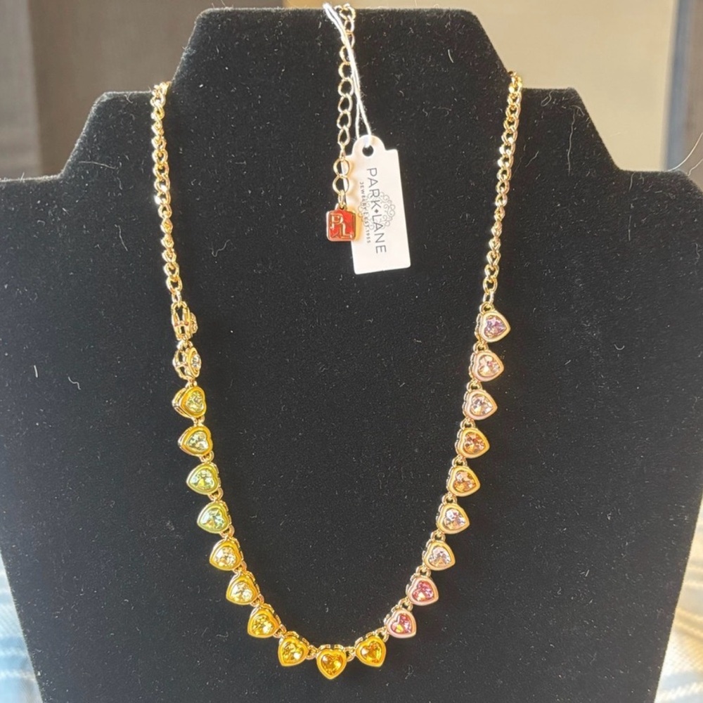 Parklane candy hearts February sparkle box Gold Heart Multicolor Necklace